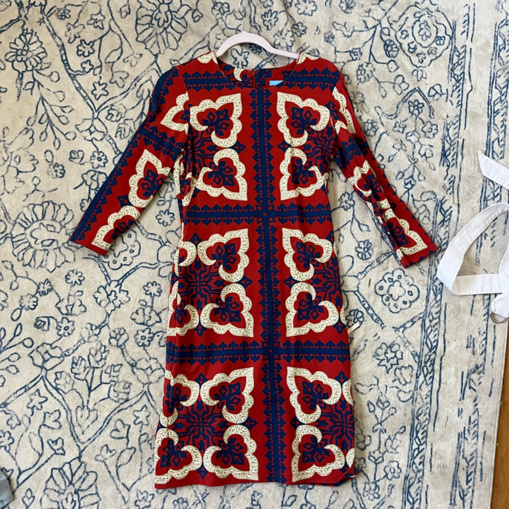 Women’s dress
